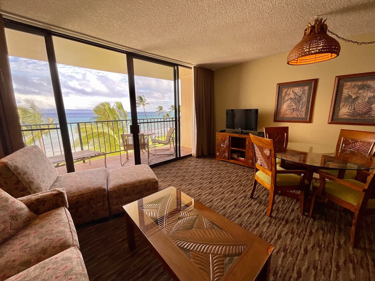 Condo in Lahaina · ★4.95 · 2 bedrooms · 4 beds · 2 baths - Photo 1
