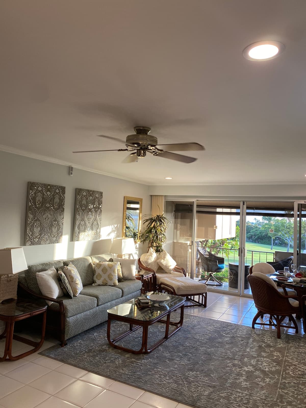 Condo in Lahaina · ★4.95 · Studio · 2 beds · 1 bath - Photo 4