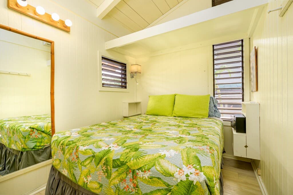 Condo in Lihue · ★4.54 · 1 bedroom · 2 beds · 1 bath - Photo 3