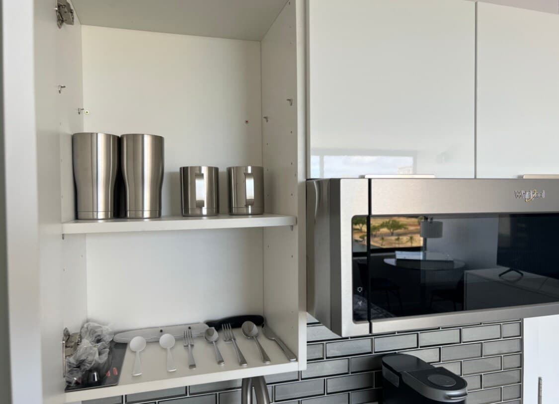 Hotel in Honolulu · ★4.77 · 1 bedroom · 1 bed · 1 private bath - Photo 2
