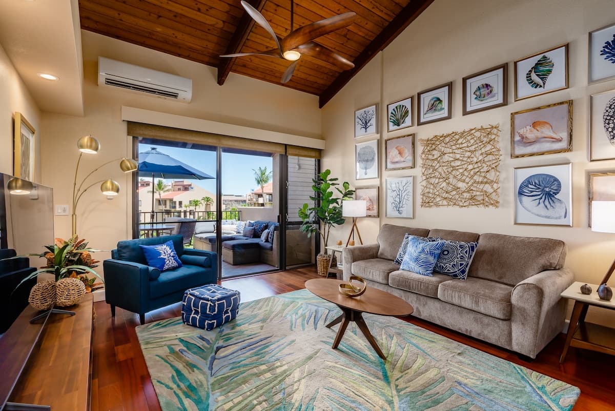 Condo in Kihei · ★4.98 · 2 bedrooms · 4 beds · 2 private baths - Photo 3
