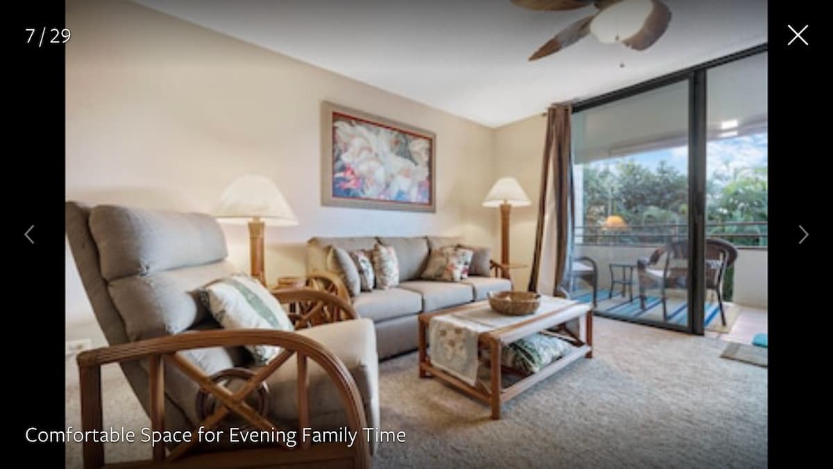 Condo in Kailua-Kona · ★4.99 · 2 bedrooms · 4 beds · 2 private baths - Photo 3