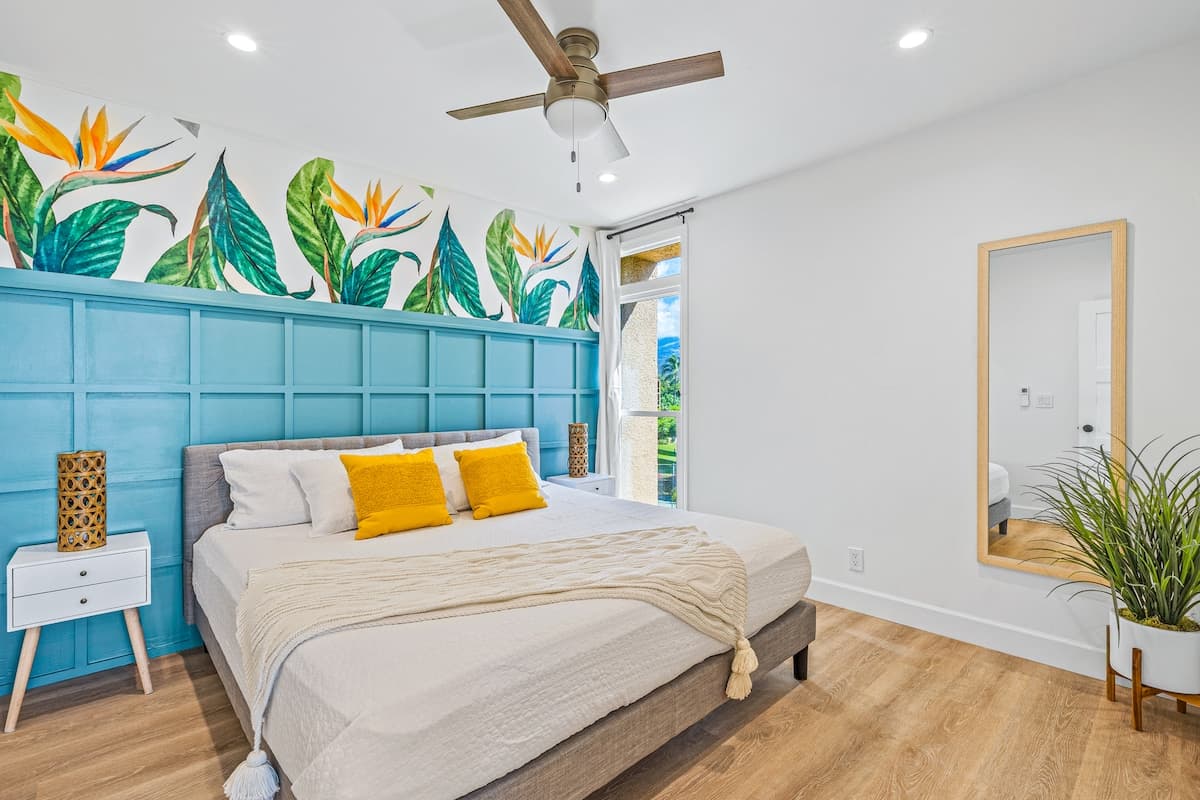 Condo in Kihei · ★4.97 · 2 bedrooms · 4 beds · 2 private baths - Photo 3