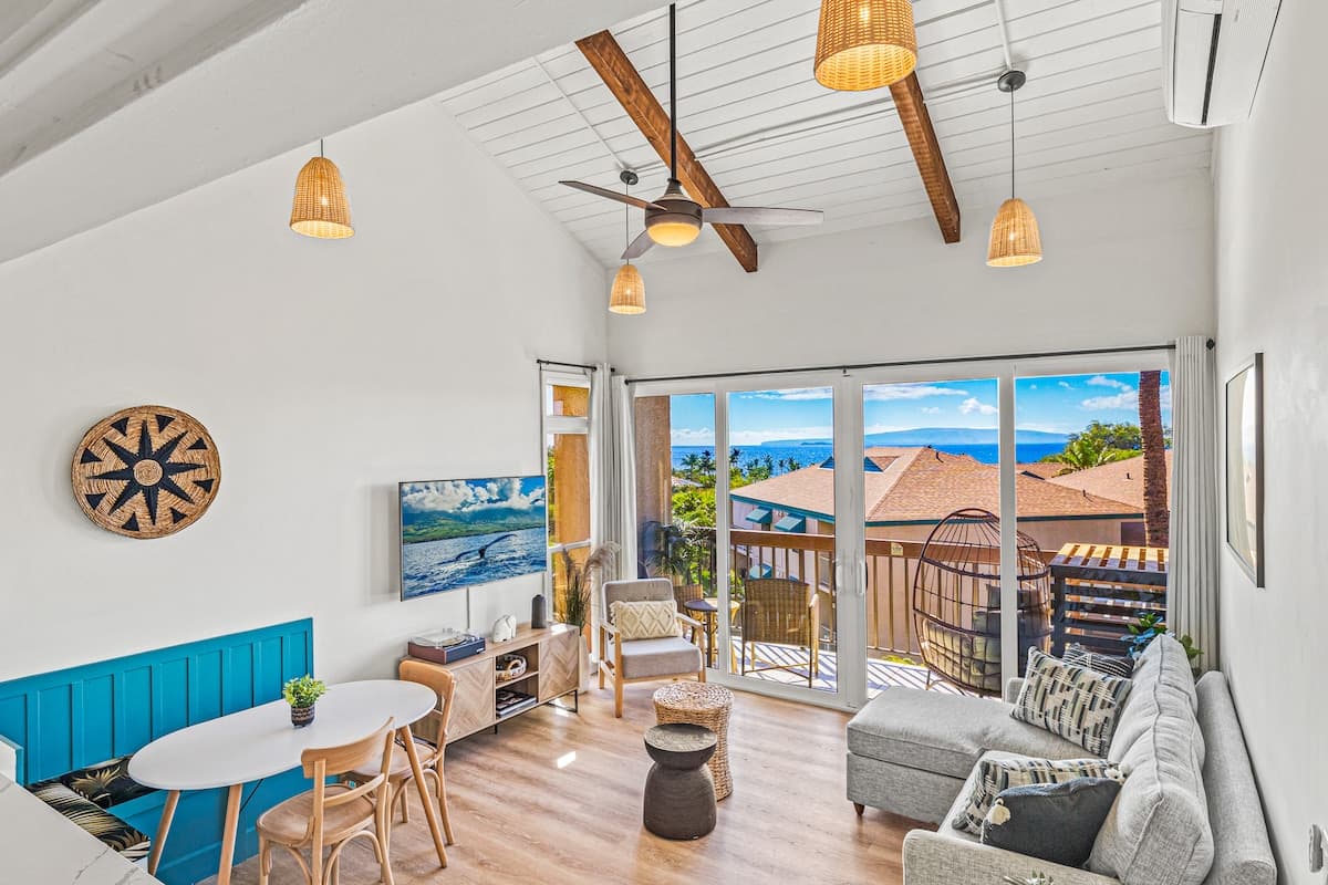 Condo in Kihei · ★4.97 · 2 bedrooms · 4 beds · 2 private baths - Photo 5