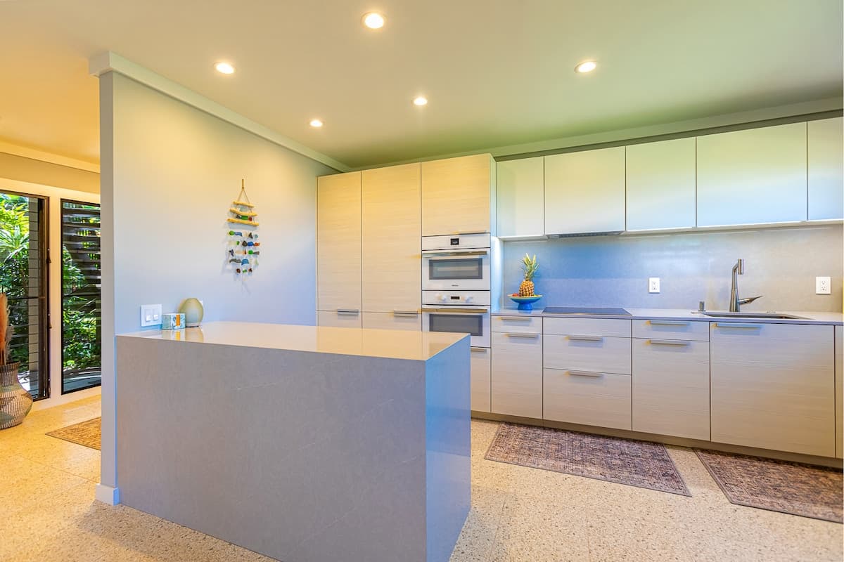 Townhouse in Kihei · ★4.85 · 2 bedrooms · 3 beds · 2 baths - Photo 3