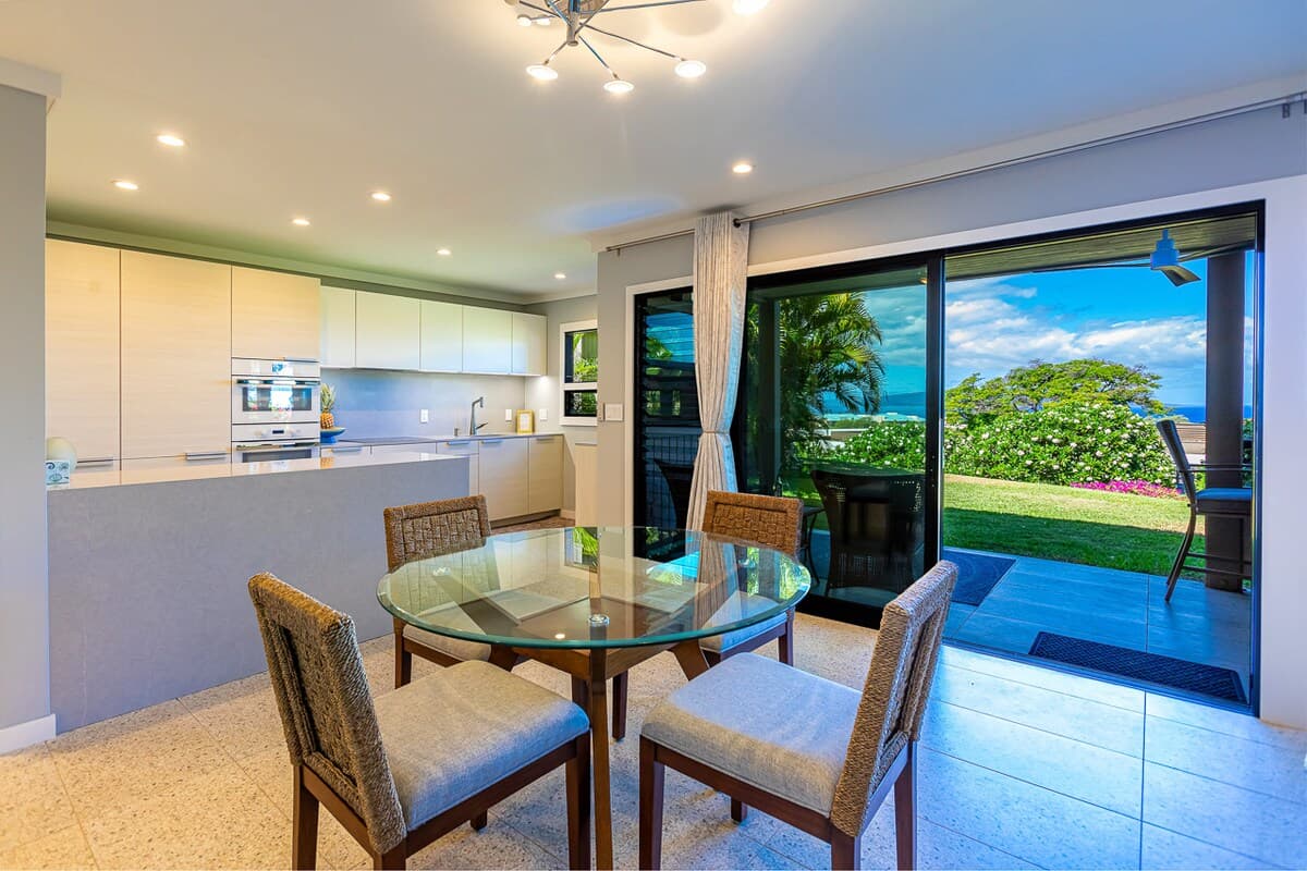 Townhouse in Kihei · ★4.85 · 2 bedrooms · 3 beds · 2 baths - Photo 4