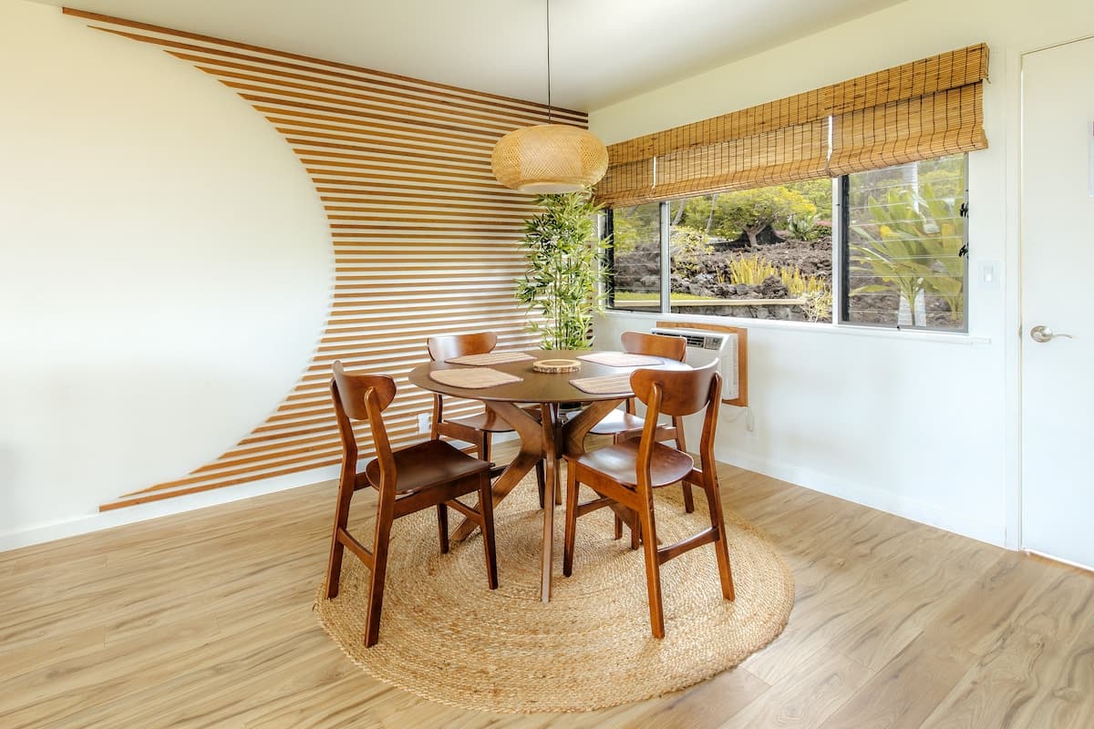 Condo in Kailua-Kona · ★4.93 · 1 bedroom · 2 beds · 2 baths - Photo 2
