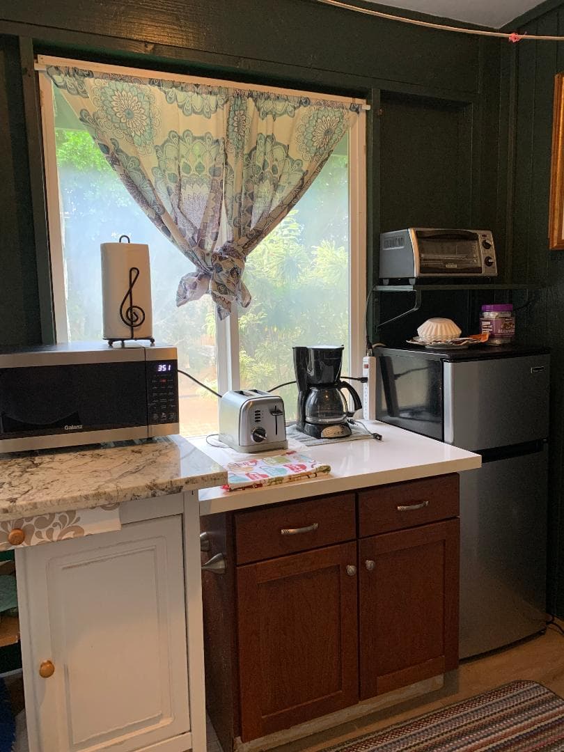 Place to stay in Kapaa · ★4.81 · 1 bedroom · 1 bed · 1 bath - Photo 4