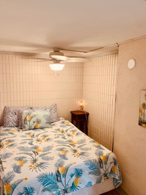 Condo in Hauula · ★4.66 · 1 bedroom · 2 beds · 1 private bath - Photo 1
