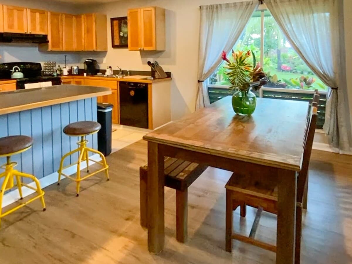 Townhouse in Princeville · ★4.95 · 2 bedrooms · 3 beds · 2 private baths - Photo 5
