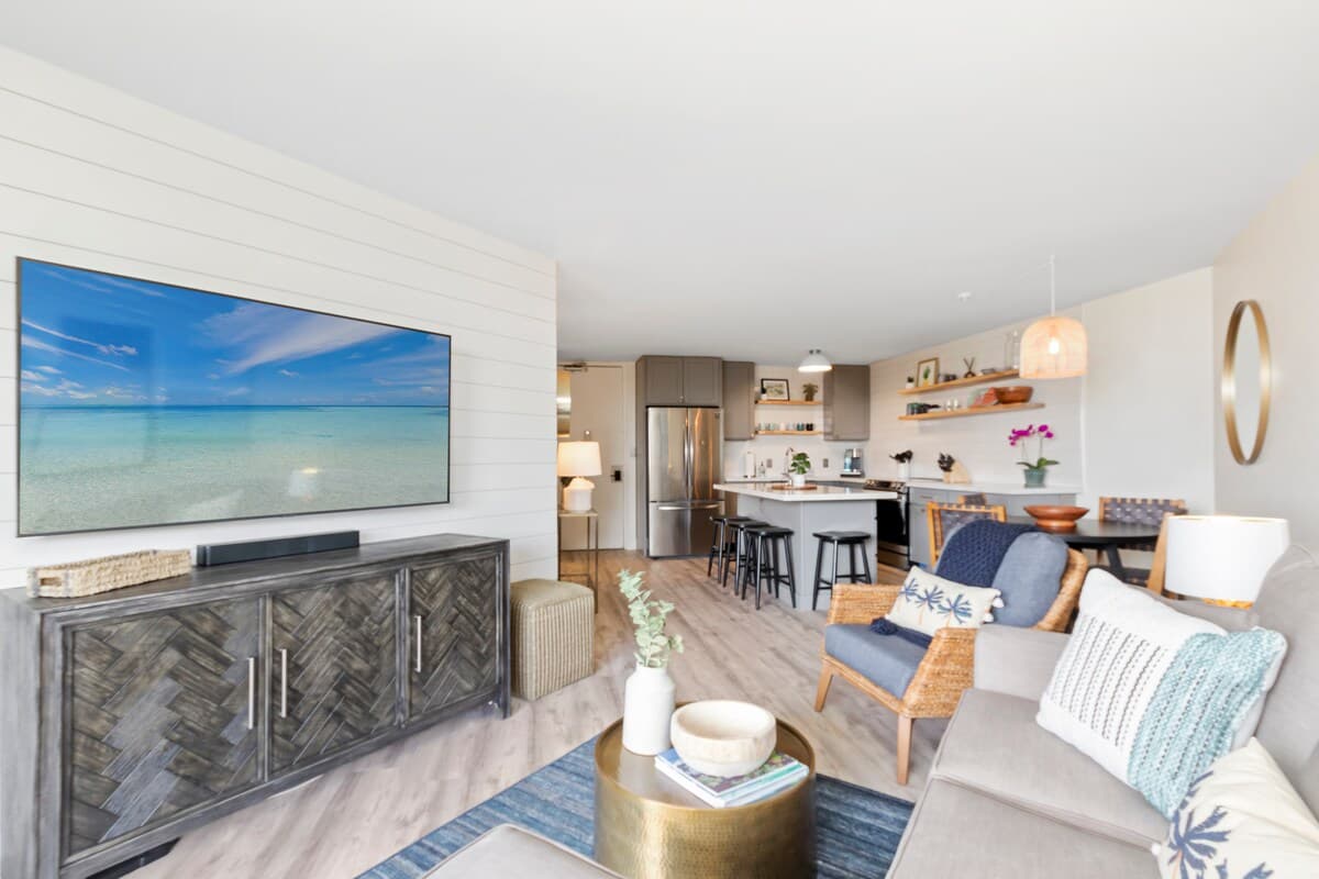Condo in Kihei · ★4.97 · 1 bedroom · 2 beds · 1 private bath - Photo 3