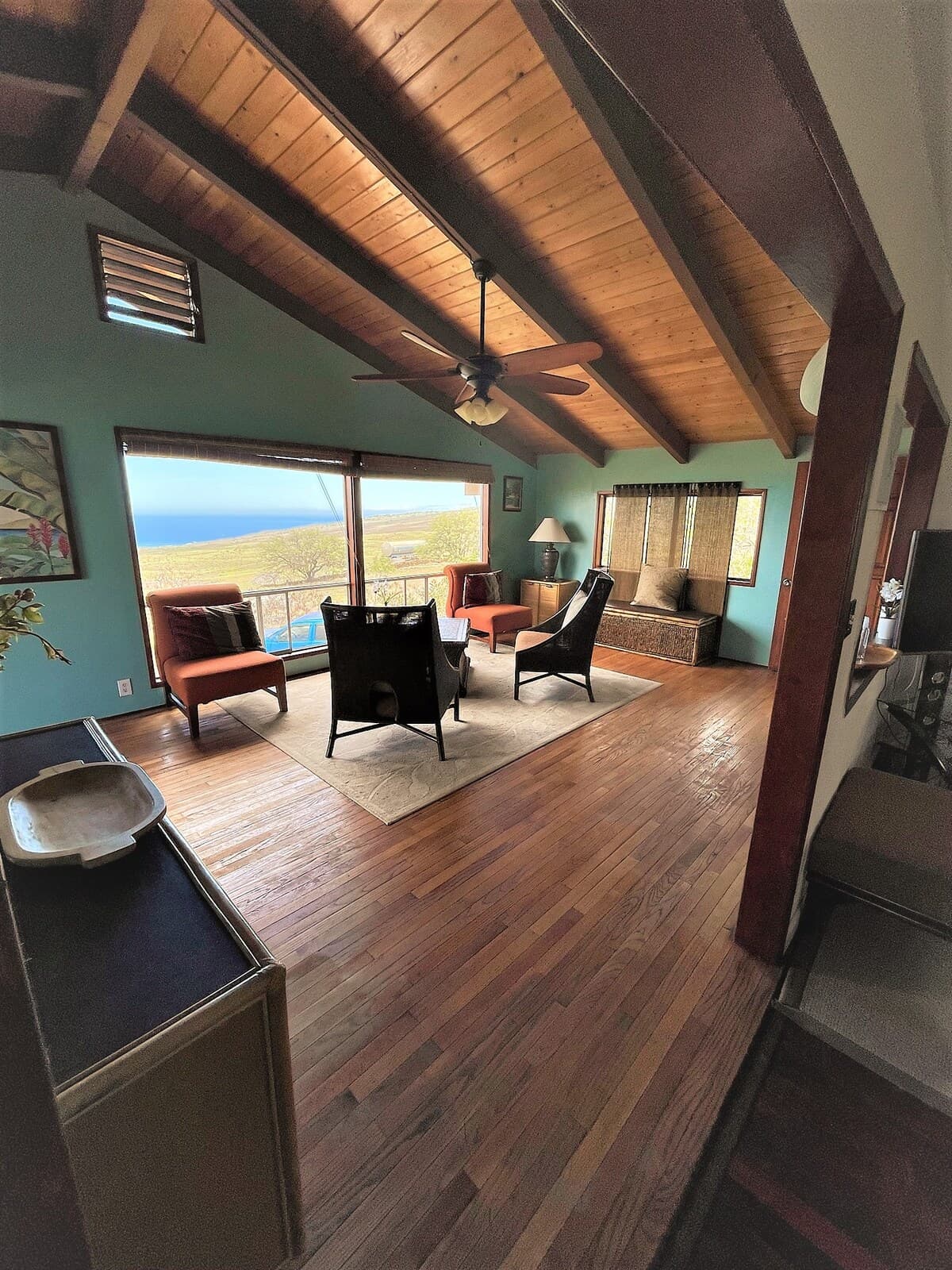 Home in Waimea · ★4.9 · 3 bedrooms · 4 beds · 2 private baths - Photo 3