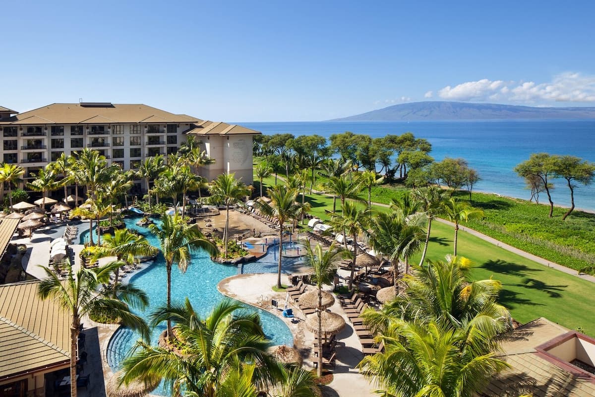 Resort in Lahaina · ★5.0 · 2 bedrooms · 3 beds · 2 private baths - Photo 1