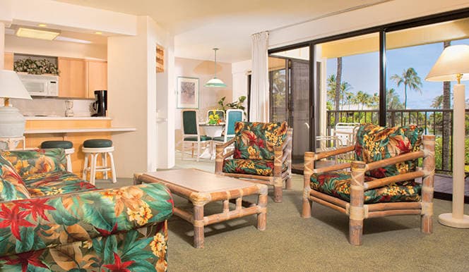 Condo in Lihue · ★5.0 · 2 bedrooms · 4 beds · 2 shared baths - Photo 4