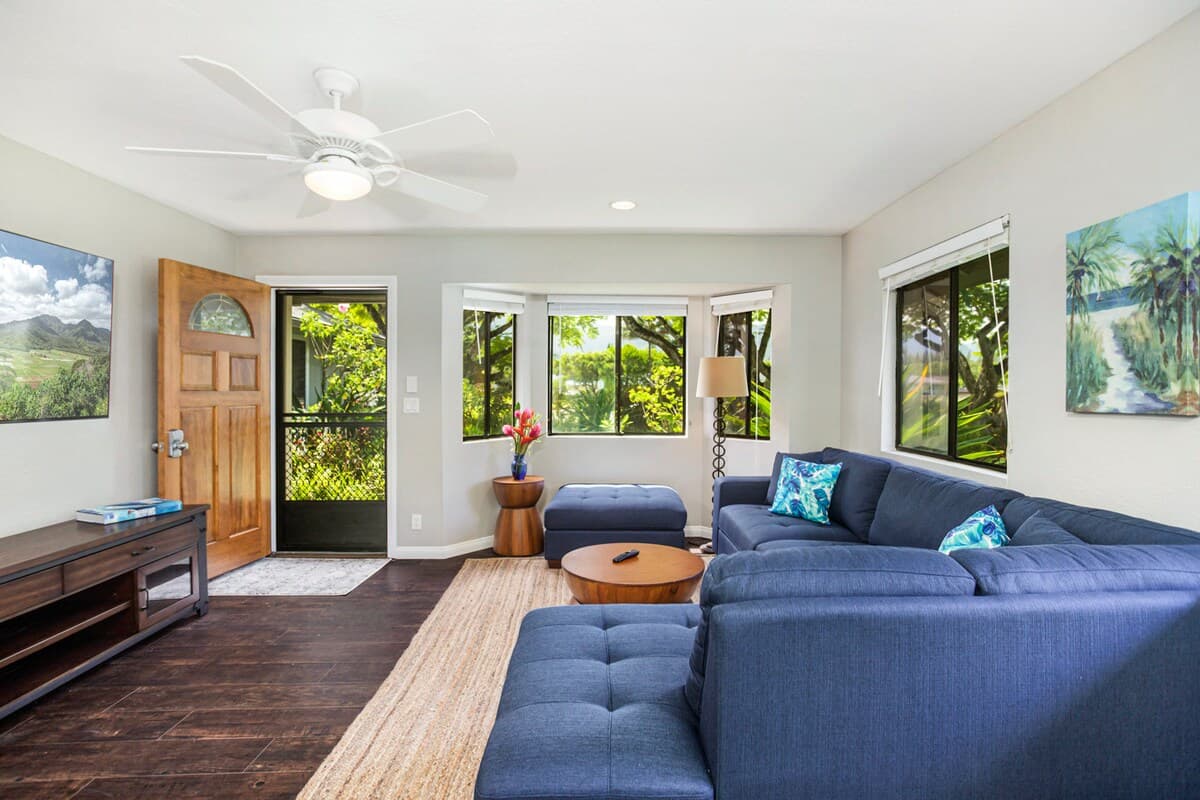 Home in Princeville · ★4.91 · 3 bedrooms · 4 beds · 2 baths - Photo 2