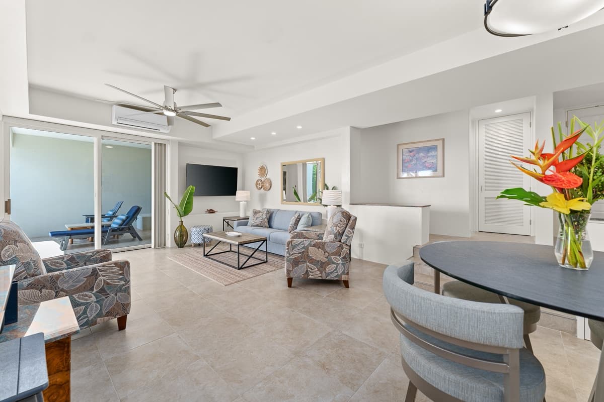 Condo in Kihei · ★4.97 · 1 bedroom · 1 bed · 2 baths - Photo 4