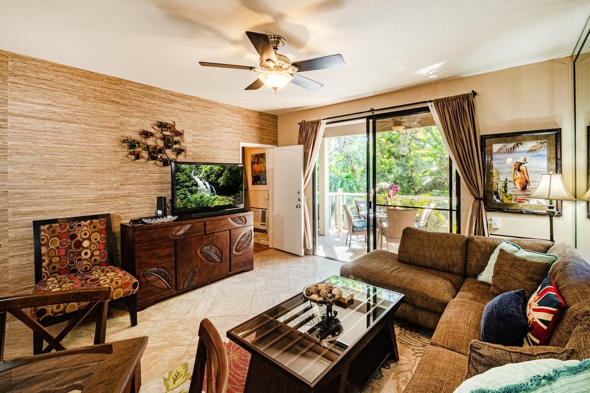 Condo in Wailea · ★4.94 · 2 bedrooms · 3 beds · 2 baths - Photo 4