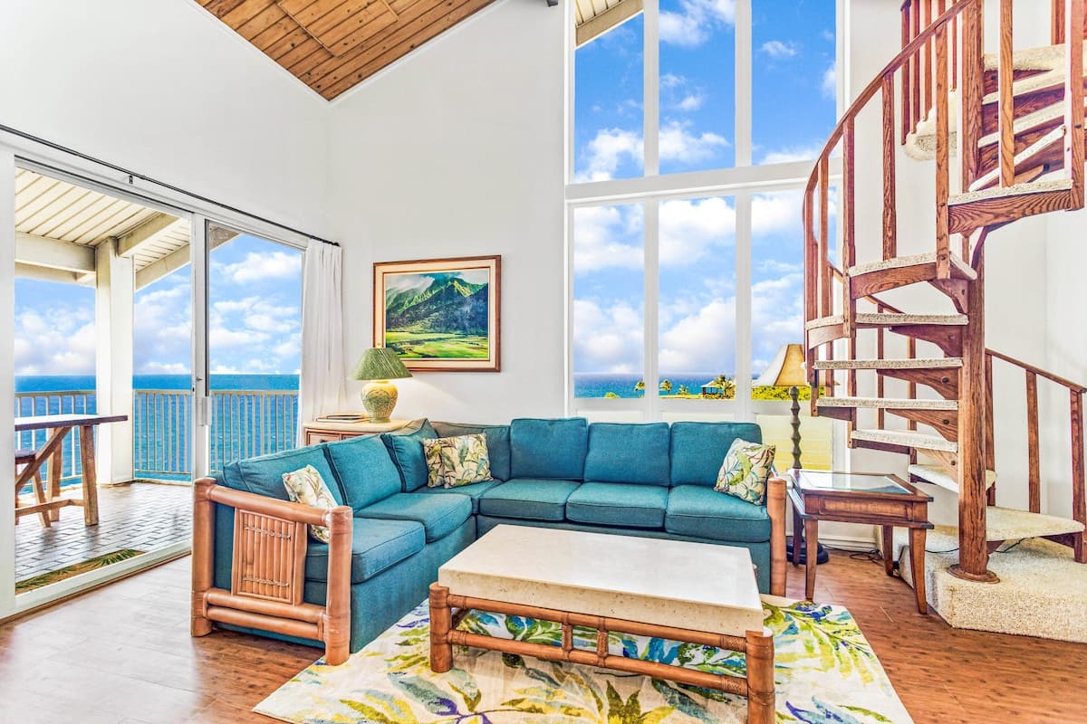 Condo in Princeville · ★4.93 · 2 bedrooms · 3 beds · 2.5 baths - Photo 1