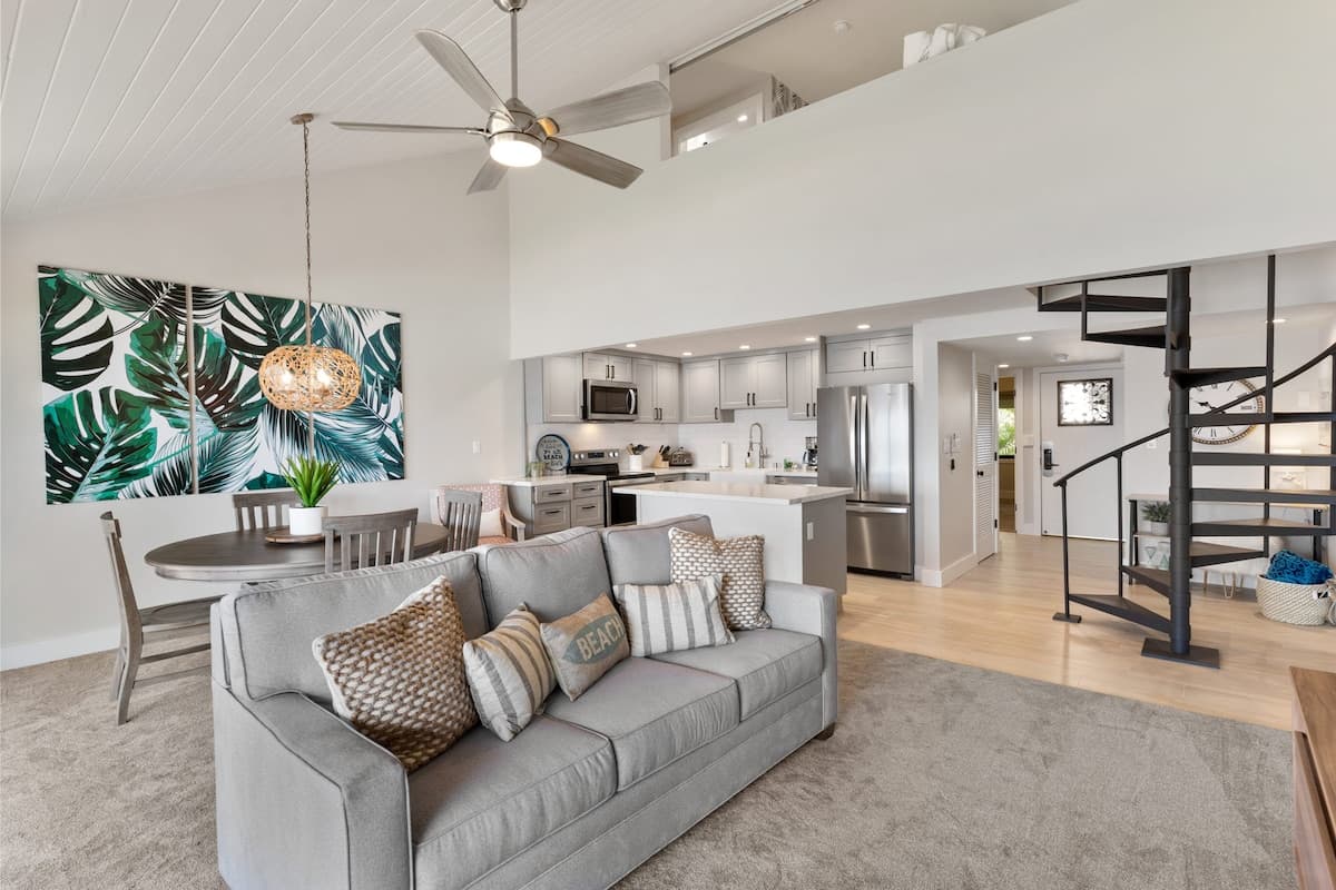 Condo in Kihei · ★5.0 · 2 bedrooms · 2 beds · 2 baths - Photo 3
