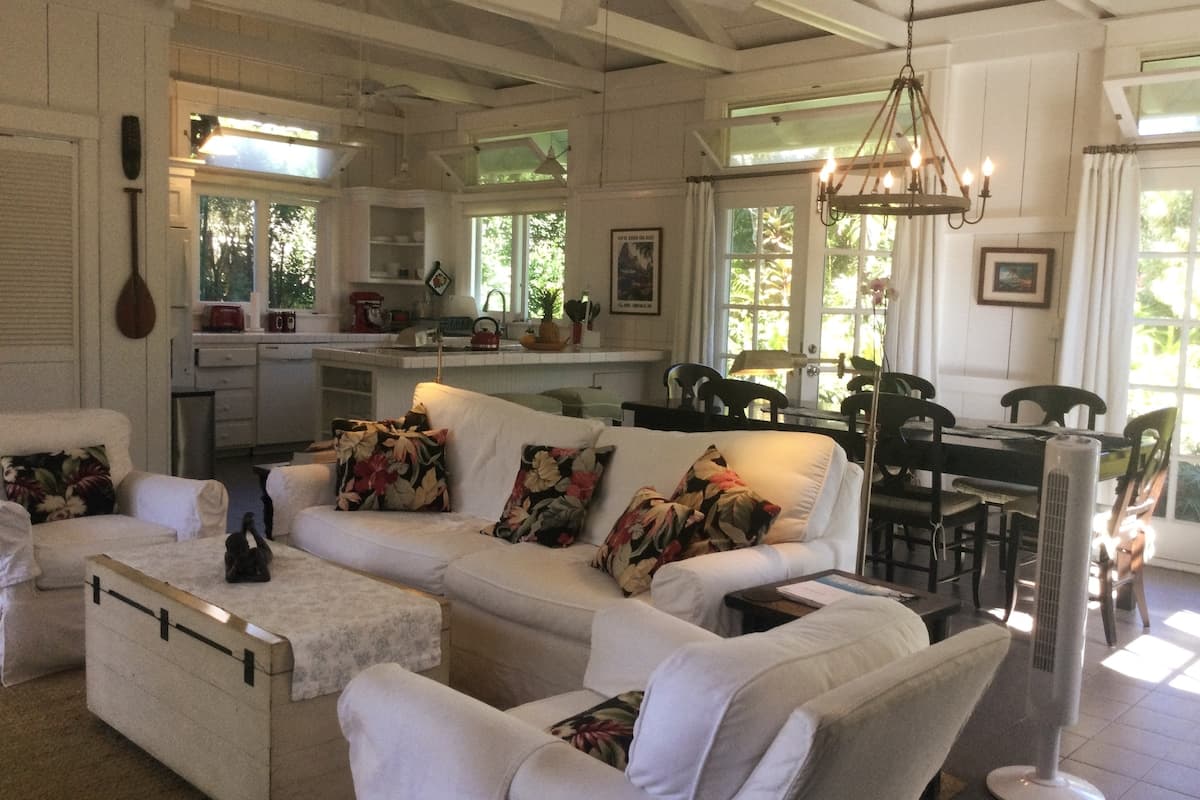 Private House - Photo 1