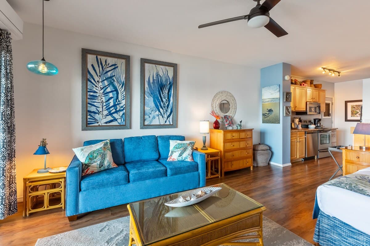 Condo in Lahaina · ★5.0 · Studio · 2 beds · 1 bath - Photo 3