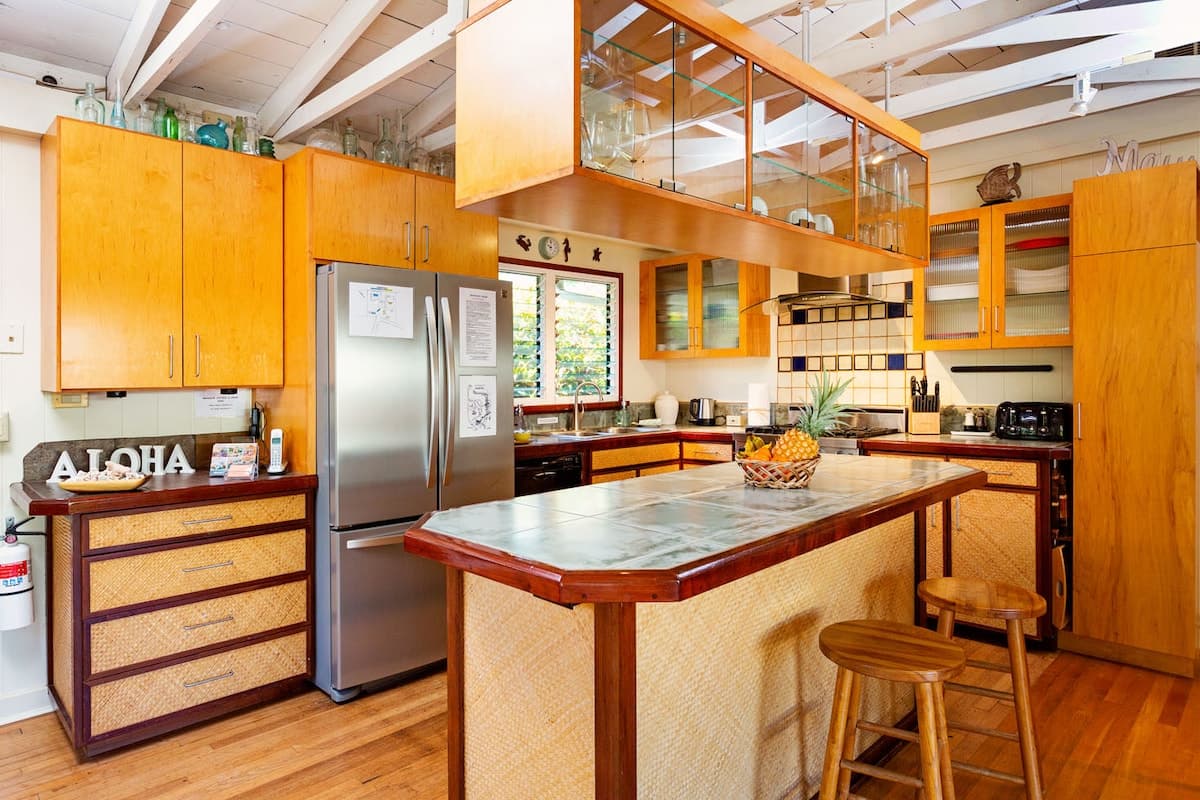 Home in Paia · ★4.97 · 3 bedrooms · 3 beds · 2 baths - Photo 3