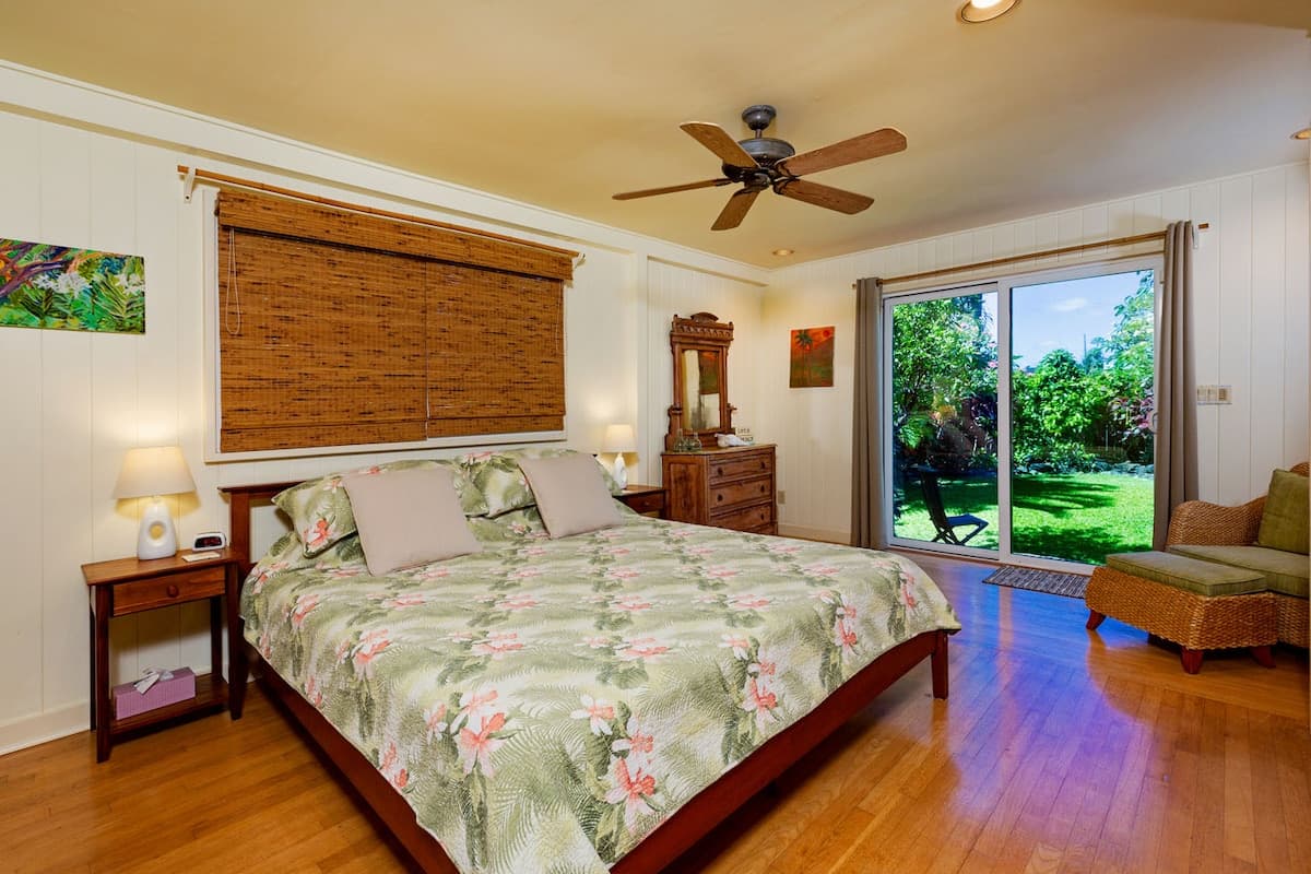 Home in Paia · ★4.97 · 3 bedrooms · 3 beds · 2 baths - Photo 5
