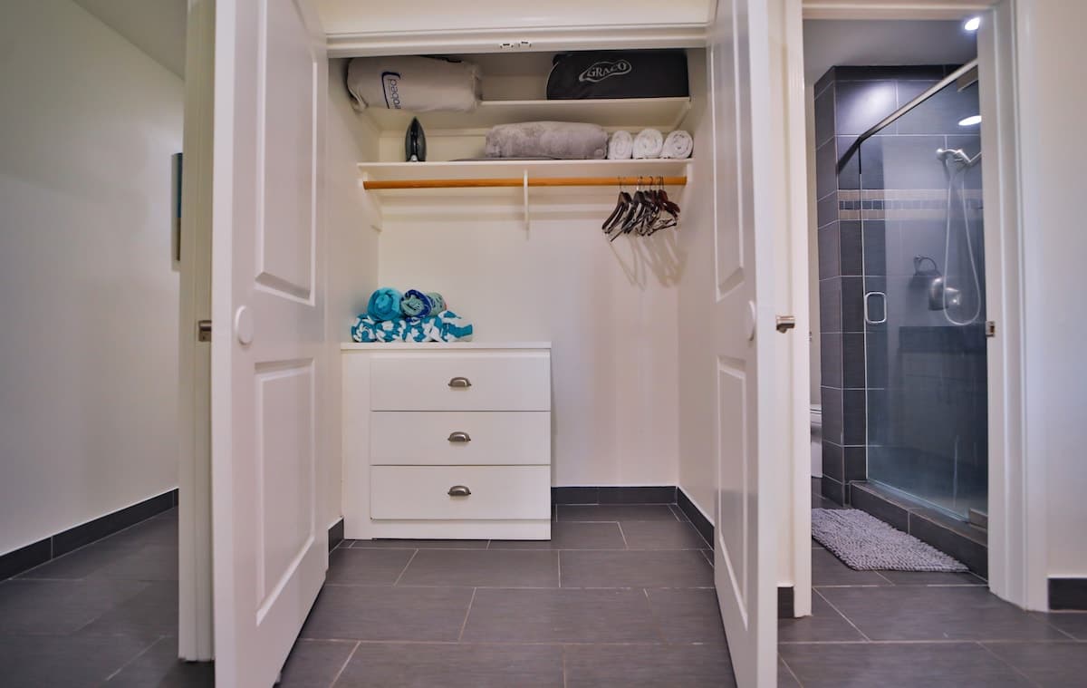 Condo in Kahuku · ★4.92 · 1 bedroom · 2 beds · 2 private baths - Photo 5