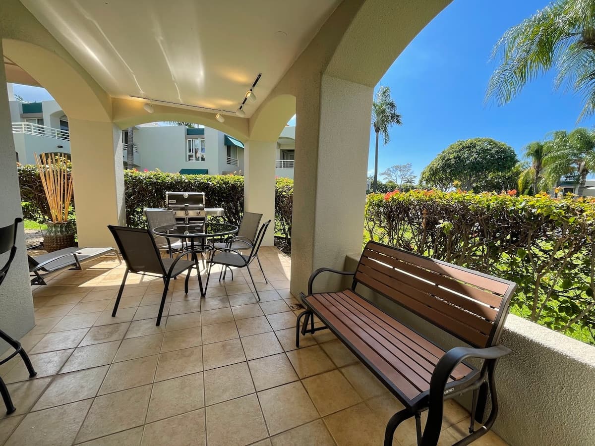 Condo in Kihei · ★4.96 · 2 bedrooms · 3 beds · 2 shared baths - Photo 3