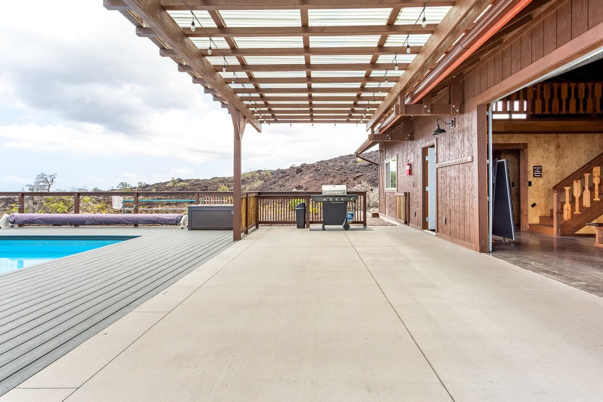 Place to stay in Ocean View · ★4.96 · 6 bedrooms · 16 beds · 3.5 private baths - Photo 5