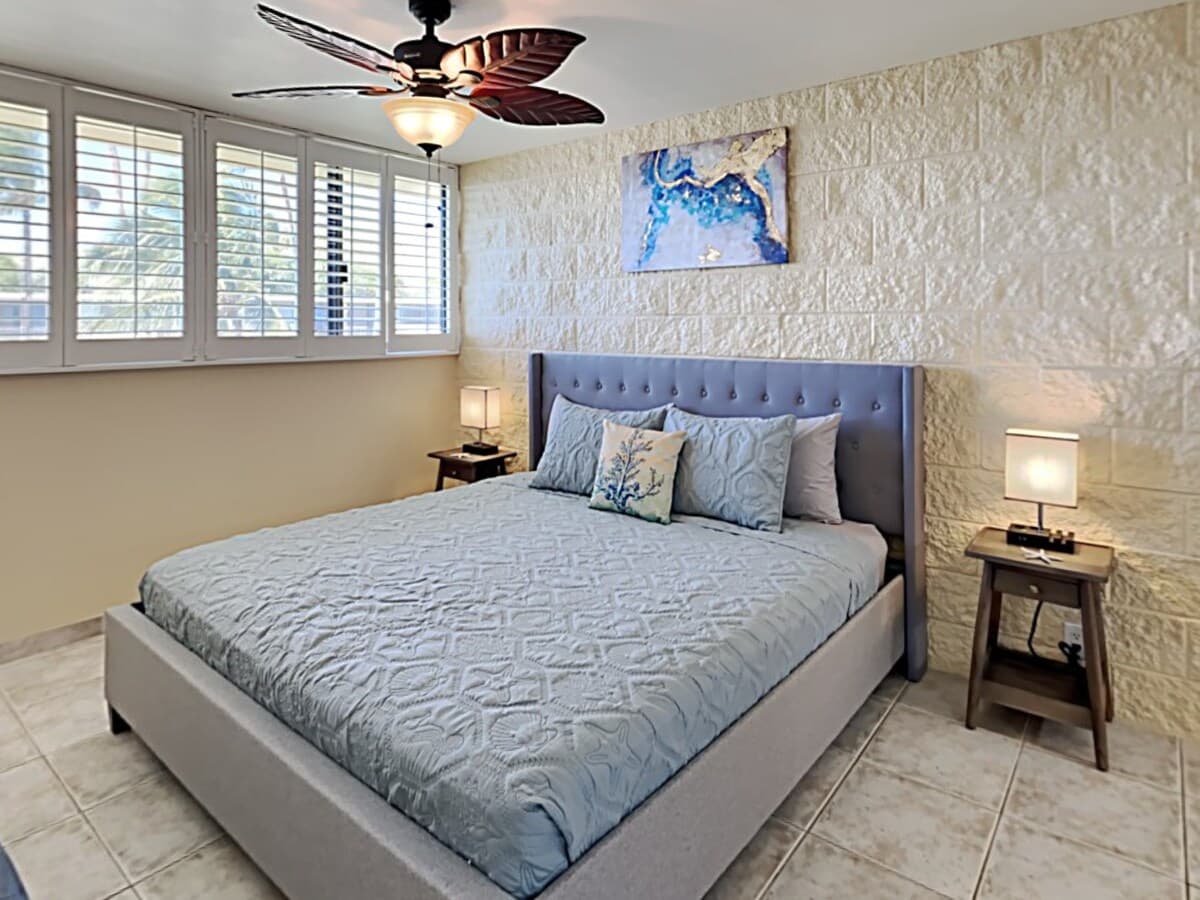 Condo in Wailuku · ★4.91 · 2 bedrooms · 3 beds · 2 baths - Photo 4