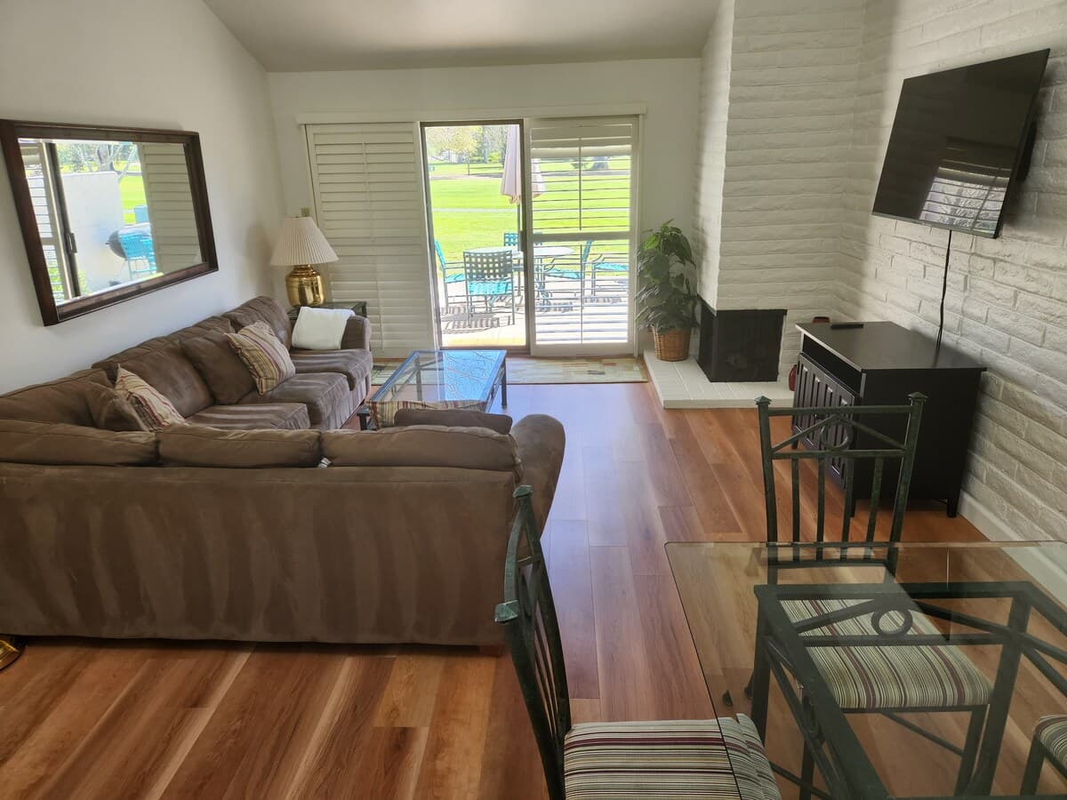 Silverado Golf Course Townhome with Pool - Photo 3