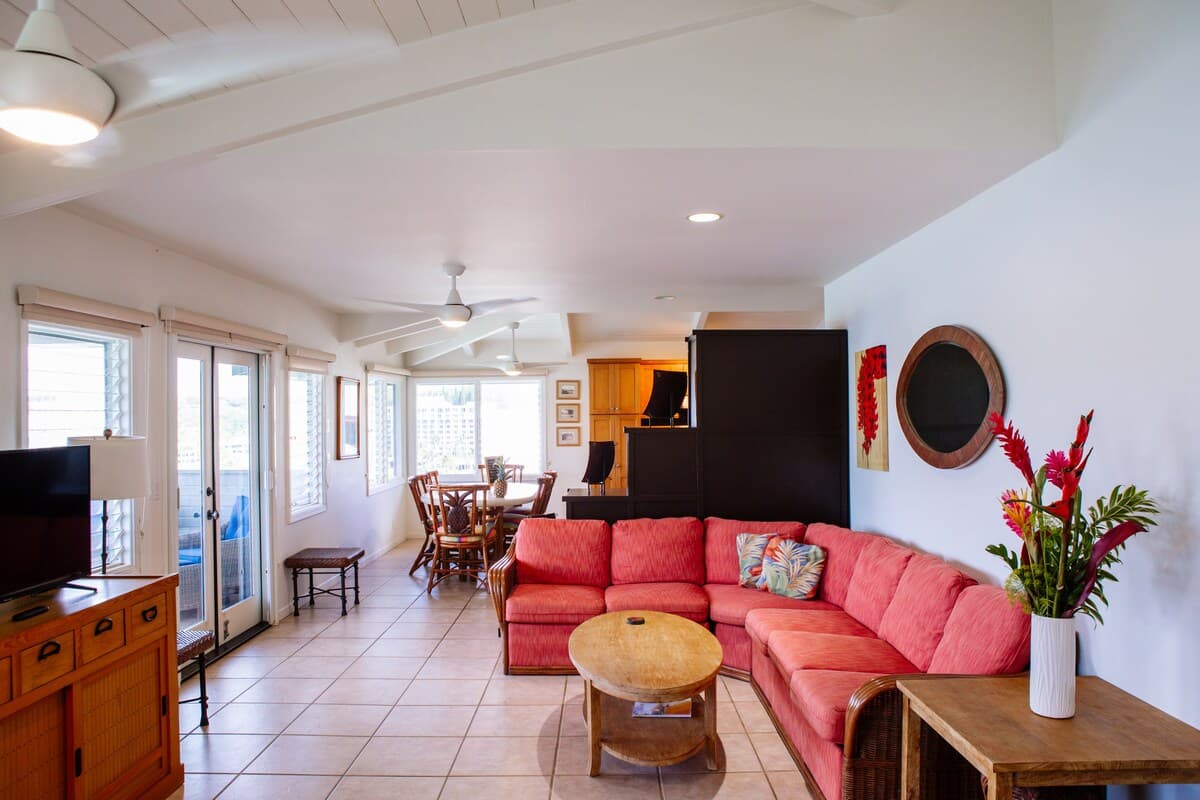 Condo in Lihue · ★4.96 · 2 bedrooms · 3 beds · 2 baths - Photo 4