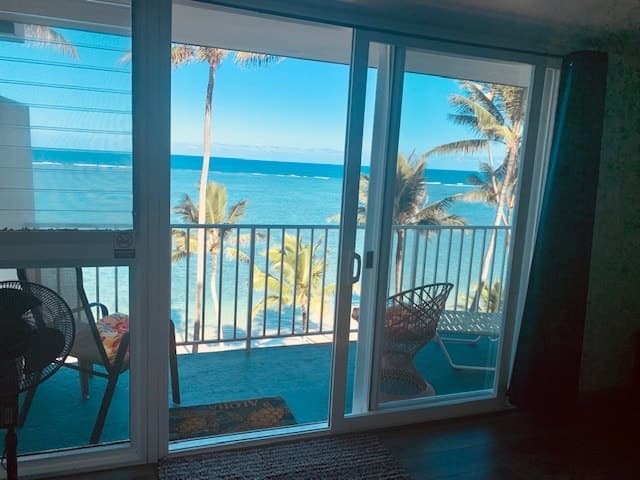 Condo in Hauula · ★4.8 · 1 bedroom · 2 beds · 1 private bath - Photo 3