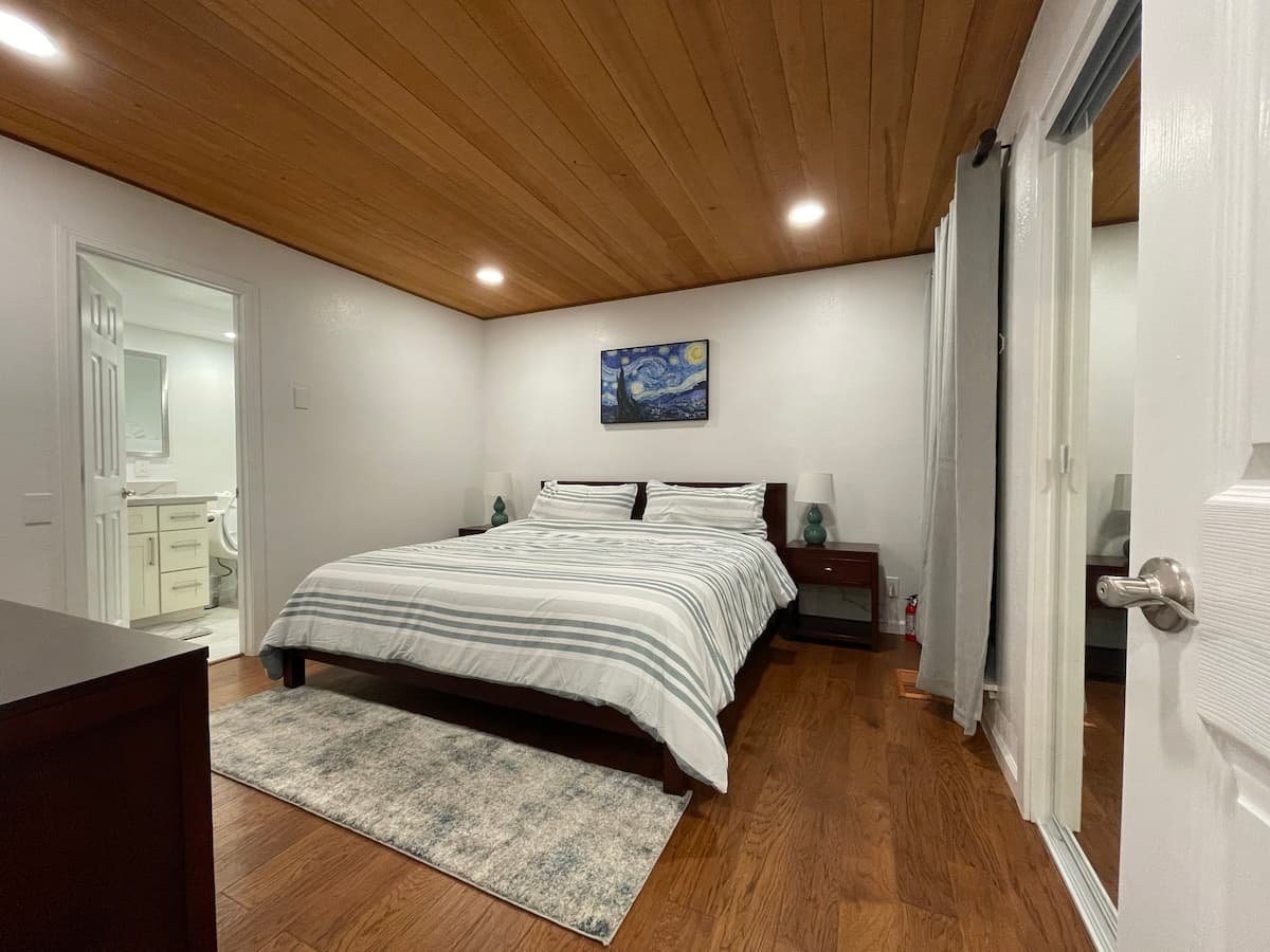 Townhouse in Incline Village · ★4.85 · 3 bedrooms · 5 beds · 2 private baths - Photo 1