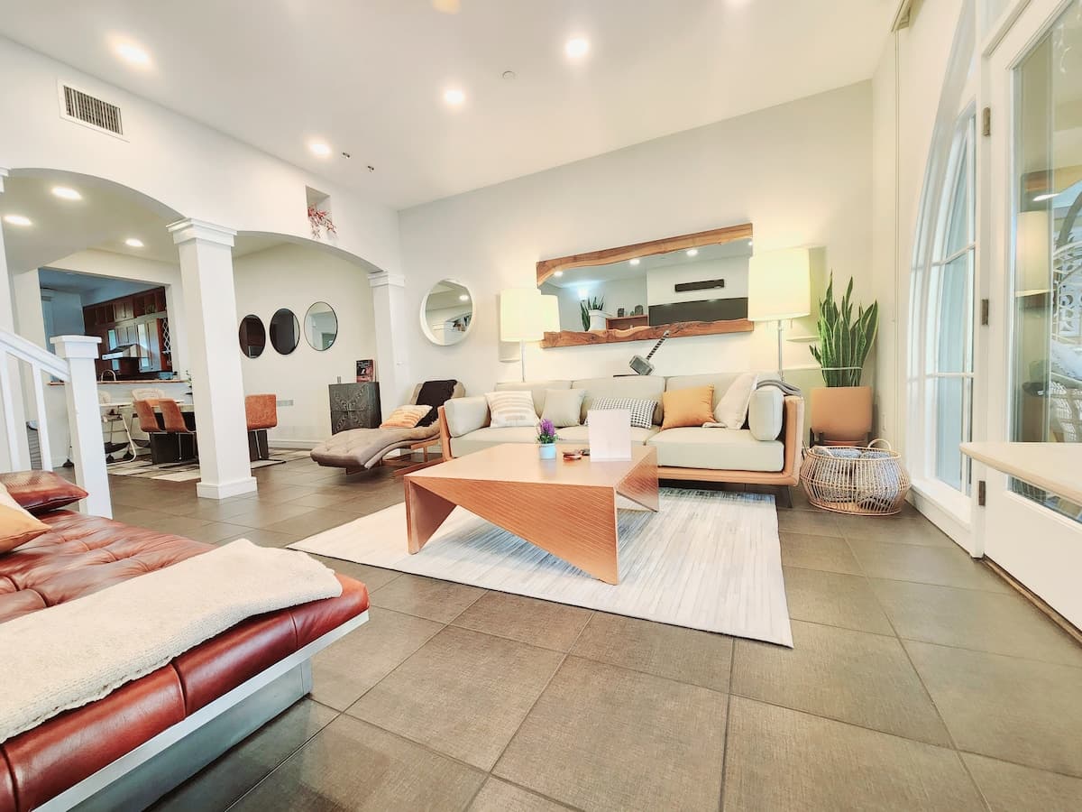 Santana Row's Rarest Luxury Condo, Steps to Shops - Photo 5