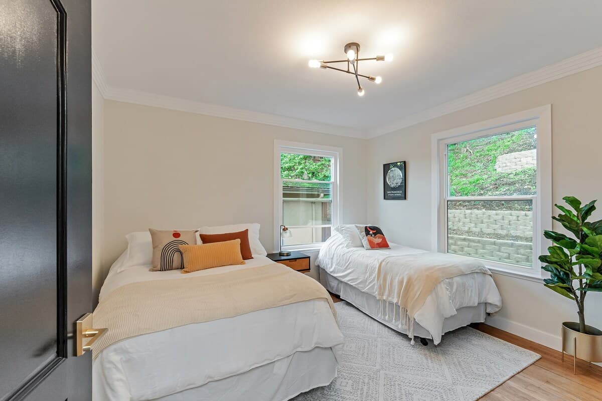 Luxe Lodge Modern Mill Valley Condo Near Mt. Tam - Photo 2