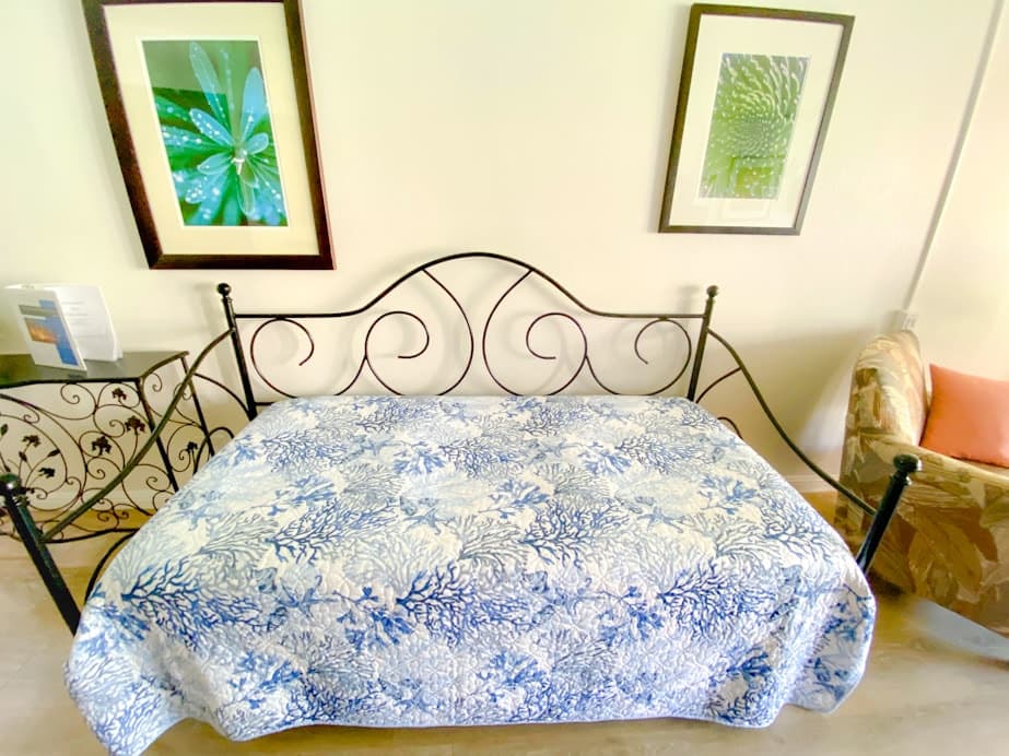 Condo in Kihei · ★4.99 · 1 bedroom · 3 beds · 2 private baths - Photo 2