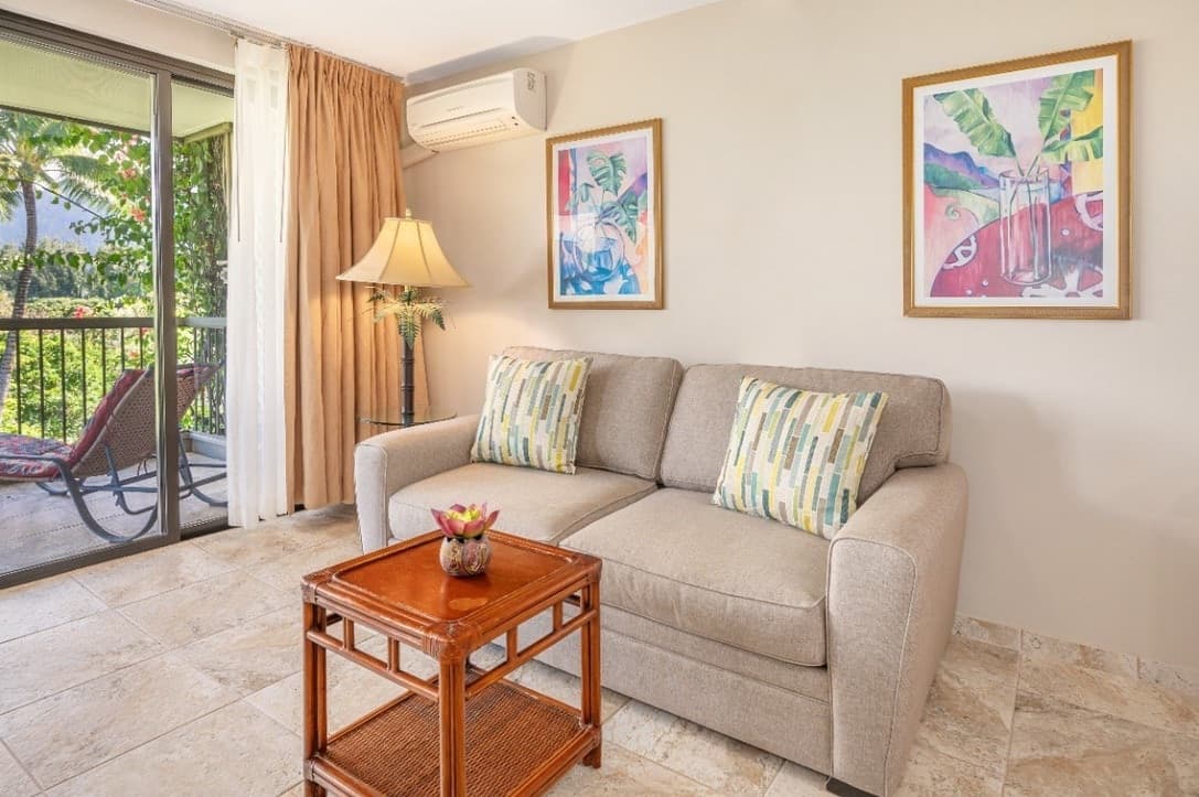 Spectacular Hanalei Bay Resort Newly Remodeled - Photo 3
