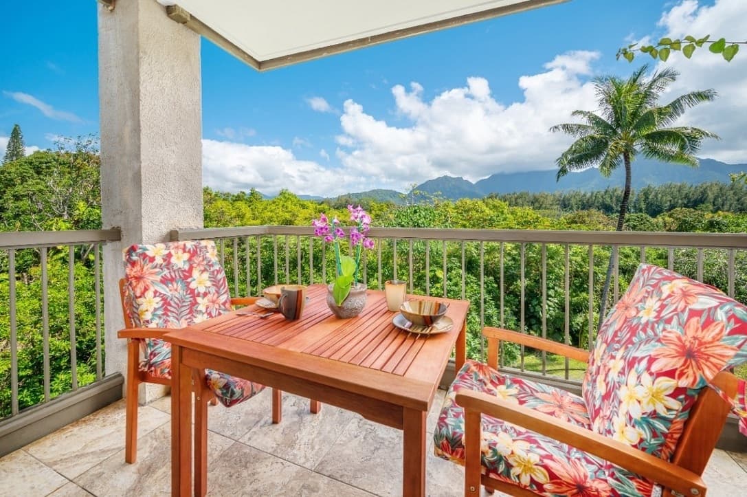 Spectacular Hanalei Bay Resort Newly Remodeled - Photo 1