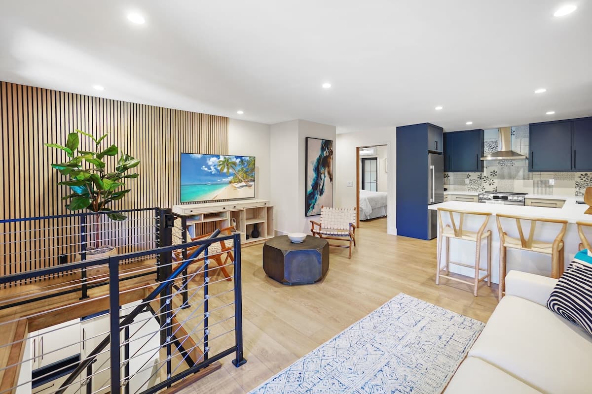 Condo in Kihei · ★4.86 · 2 bedrooms · 4 beds · 3 private baths - Photo 4