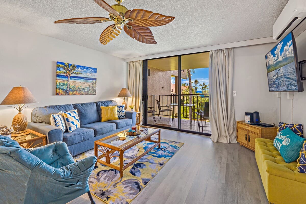 Condo in Kihei · ★4.94 · 2 bedrooms · 4 beds · 2 shared baths - Photo 3