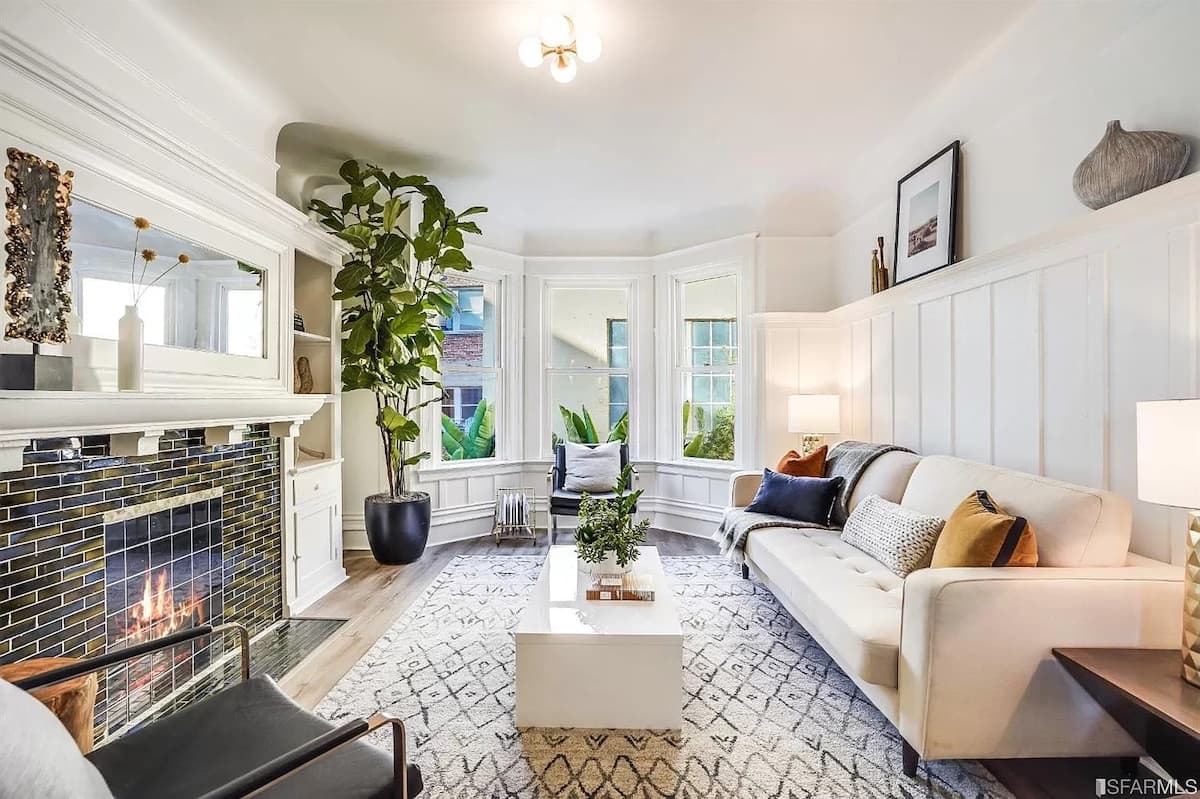 Spacious Victorian Condo by 16th St BART - Photo 2