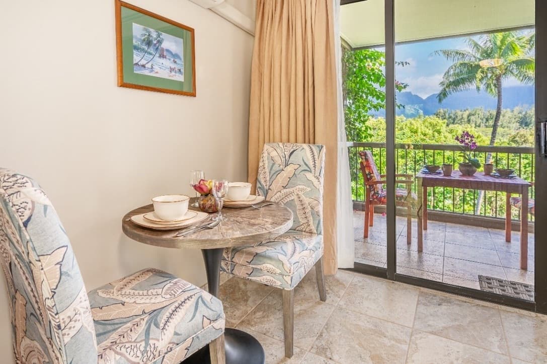 Condo in Princeville · ★4.85 · Studio · 2 beds · 1 bath - Photo 3