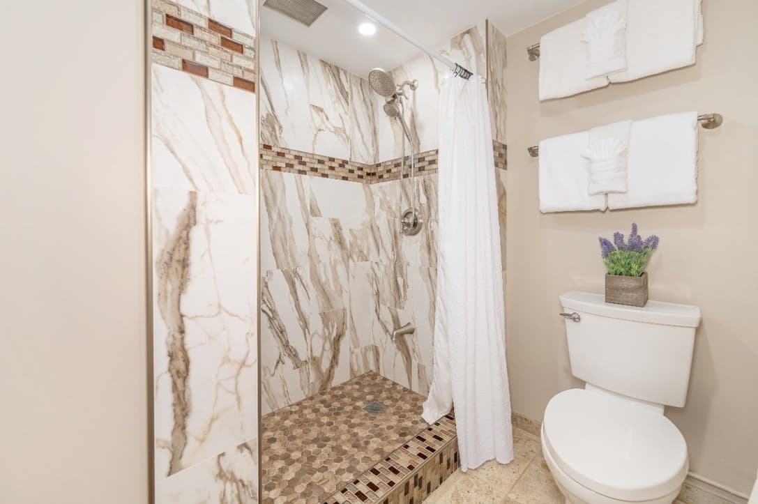 Condo in Princeville · ★4.85 · Studio · 2 beds · 1 bath - Photo 5