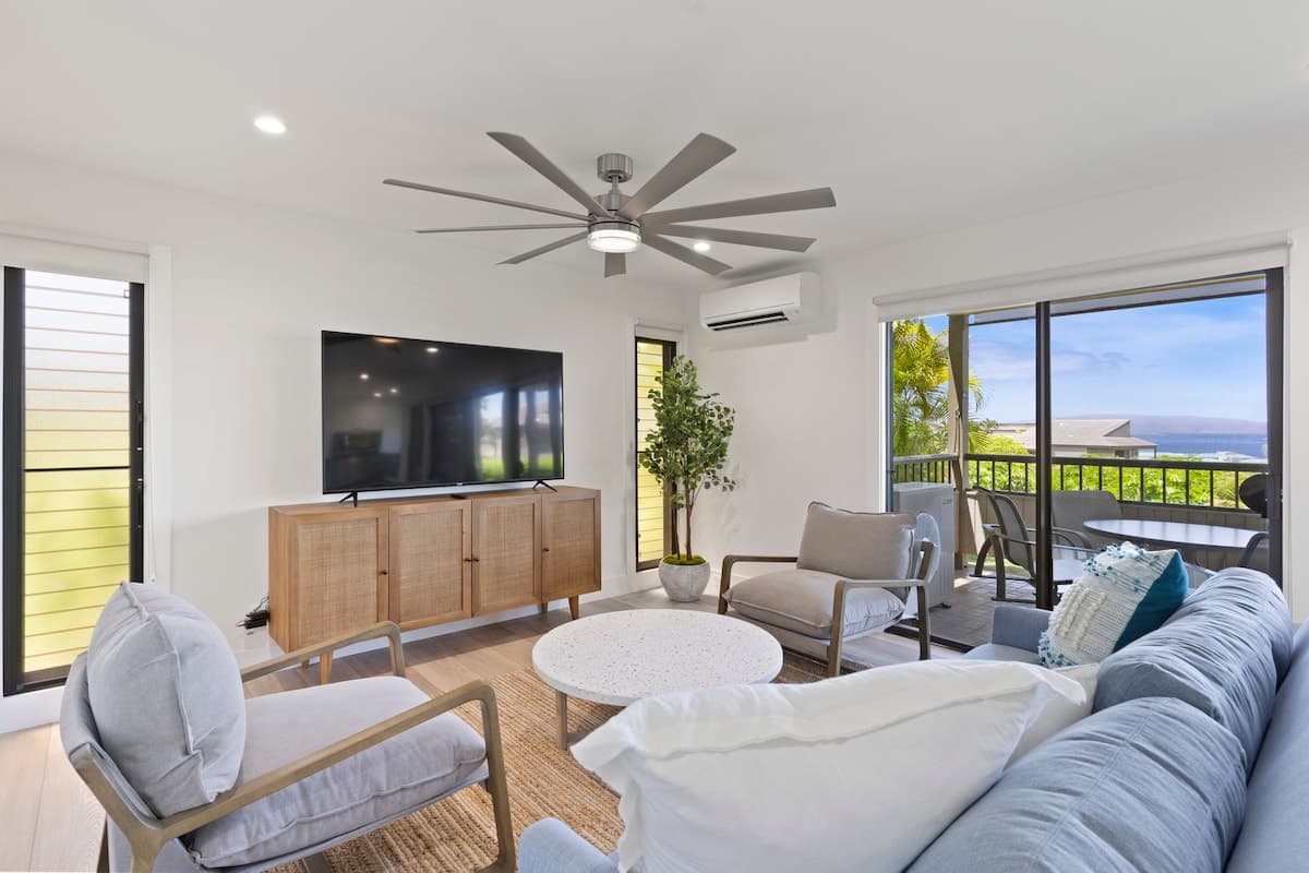 Condo in Wailea · ★4.96 · 2 bedrooms · 3 beds · 2 baths - Photo 3