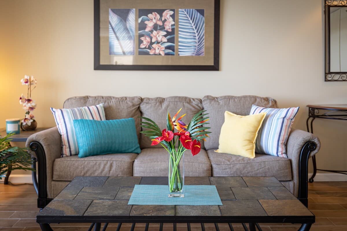 Condo in Honolulu · ★4.82 · 1 bedroom · 2 beds · 1 private bath - Photo 5
