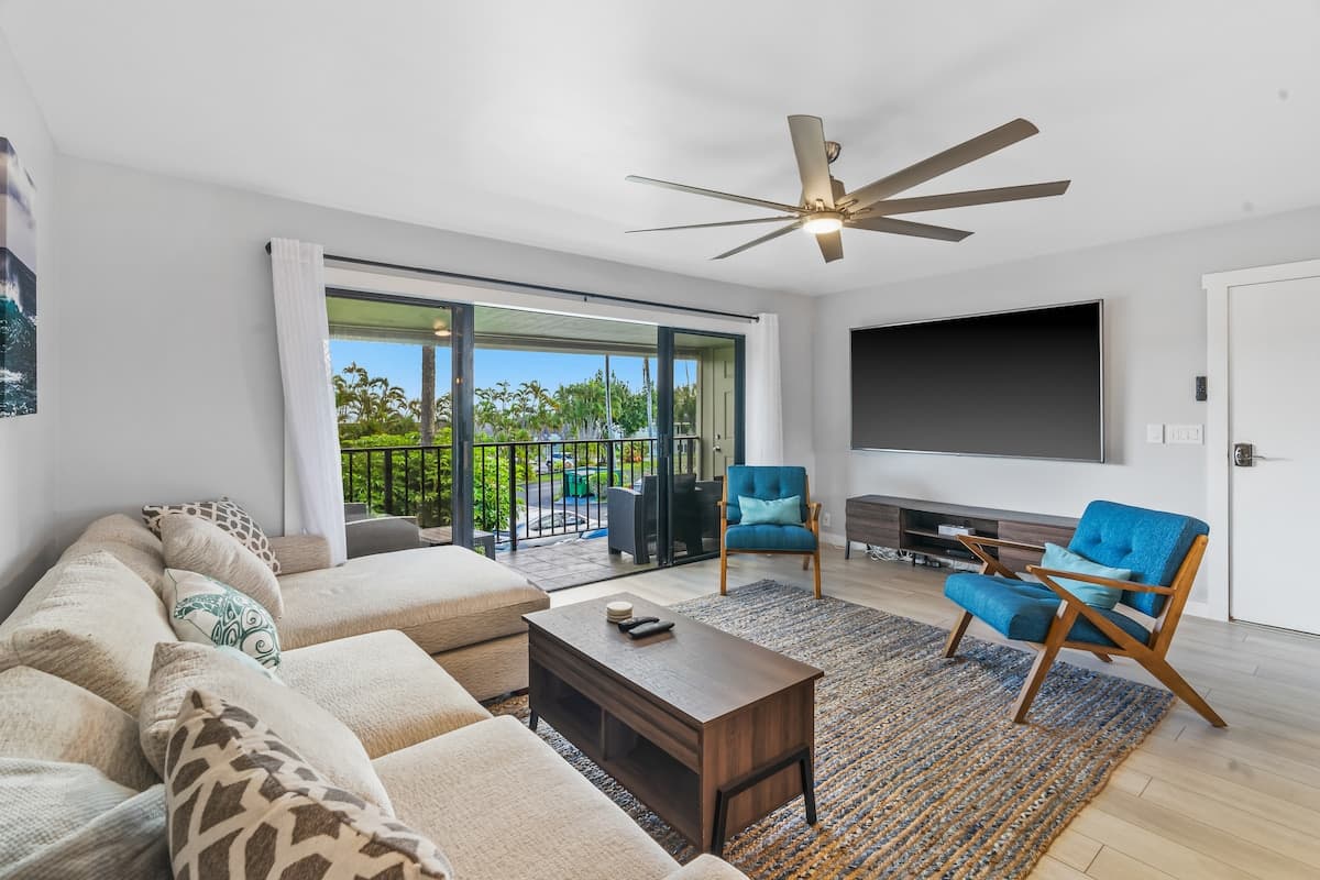Condo in Princeville · ★4.94 · 2 bedrooms · 2 beds · 2 private baths - Photo 1