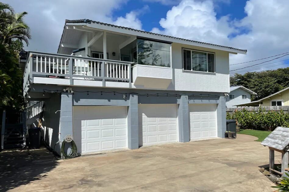 Home in Hauula · ★5.0 · 3 bedrooms · 5 beds · 2 private baths - Photo 2
