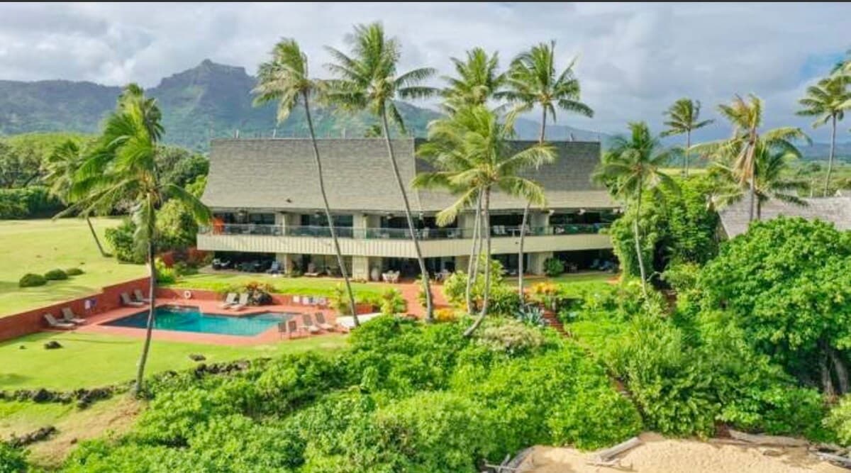 Home in Kapaa · ★5.0 · 2 bedrooms · 4 beds · 2 baths - Photo 2